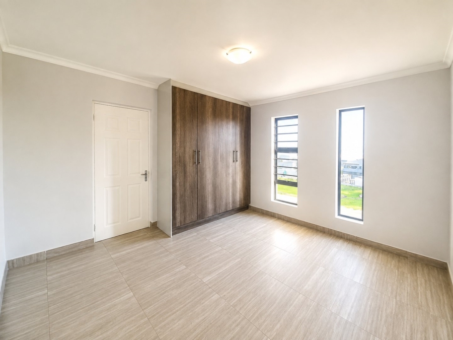 3 Bedroom Property for Sale in Parklands North Western Cape
